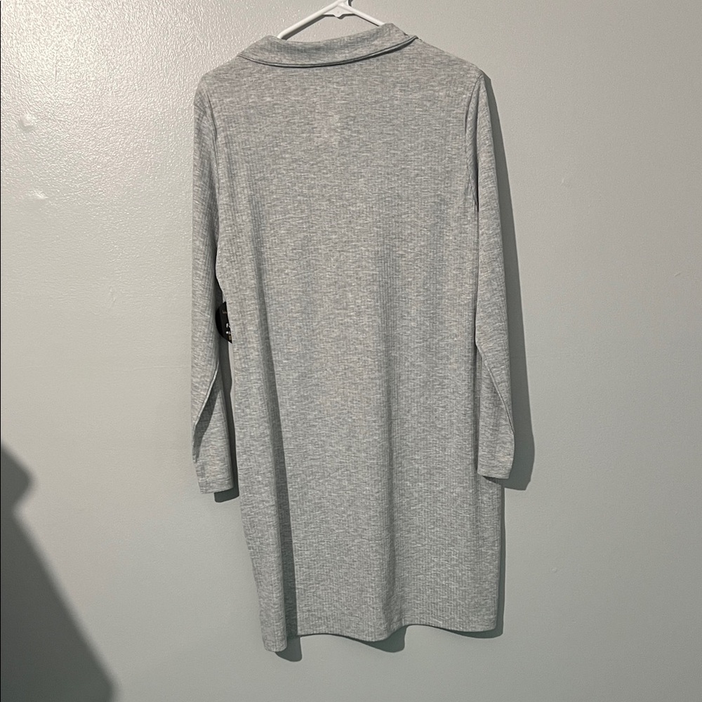Slate Gray Button-Up Tunic - Picture 4 of 8